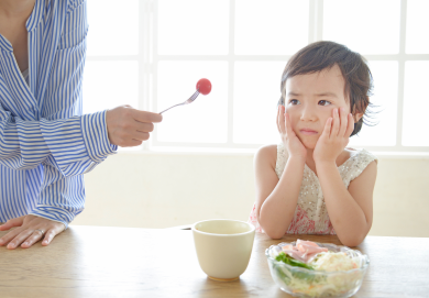 子どもが野菜や離乳食をたべてくれない